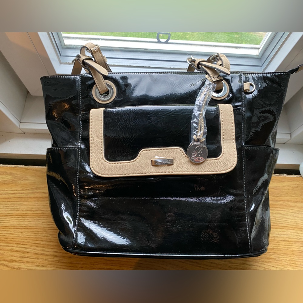 Brand new Grace Adele purse and clutch